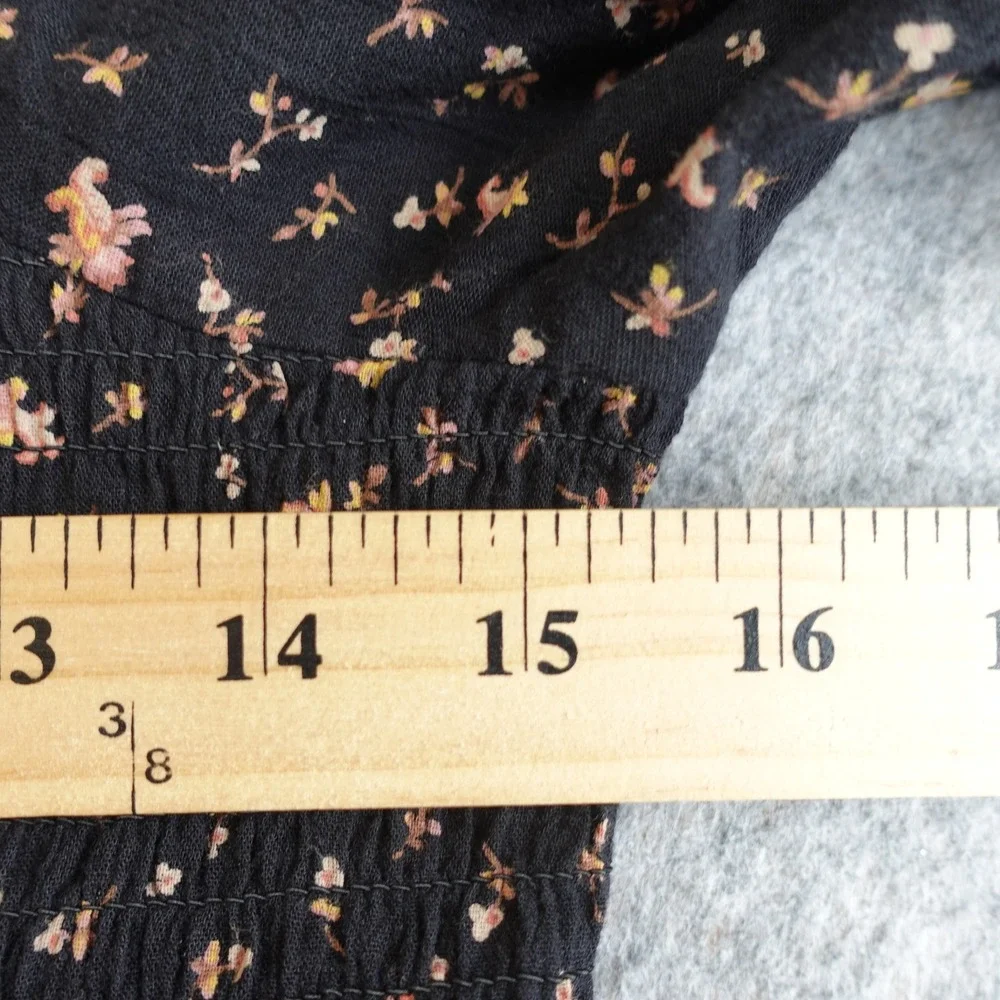 Madewell smocked puff